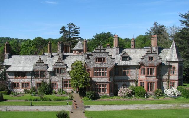 Caer Rhun Hall Hotel
