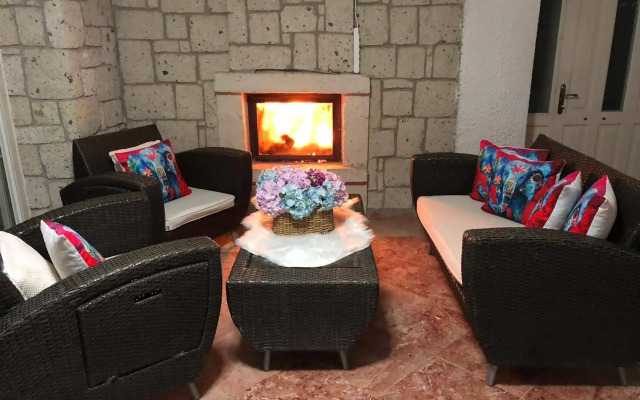 Kemerlihan Deluxe Hotel