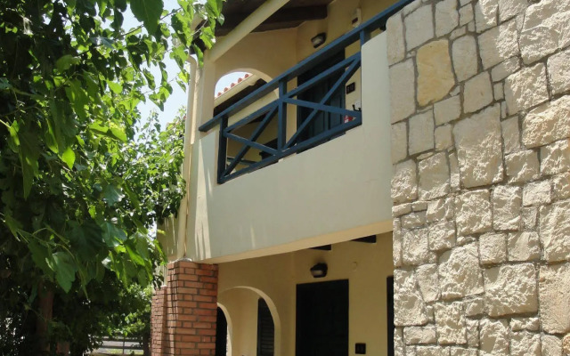 Nancy - Chara Apartments