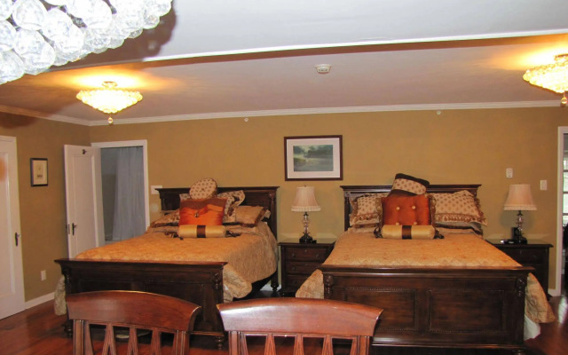 Monroe House Executive Suites