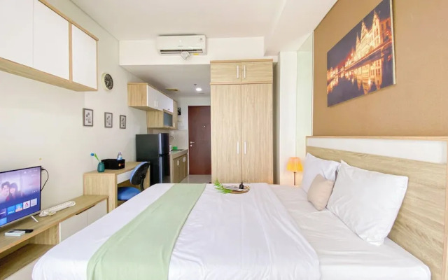 Modern Look and Restful Studio Apartment Springwood Residence Tangerang