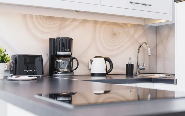 Studio Lubelska Cracow by Renters