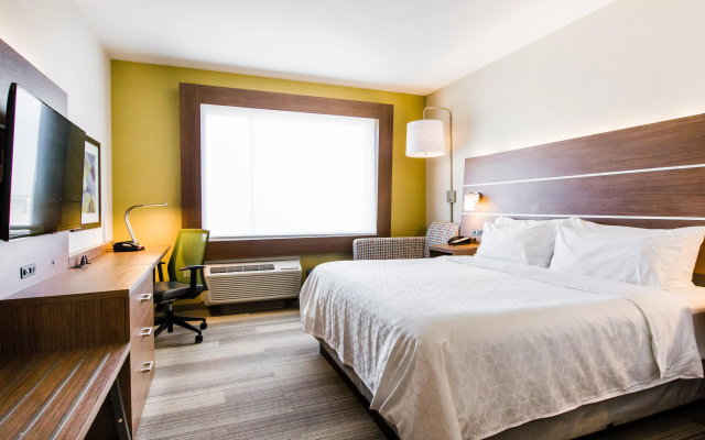 Holiday Inn Express & Suites West Edmonton - Mall Area by IHG