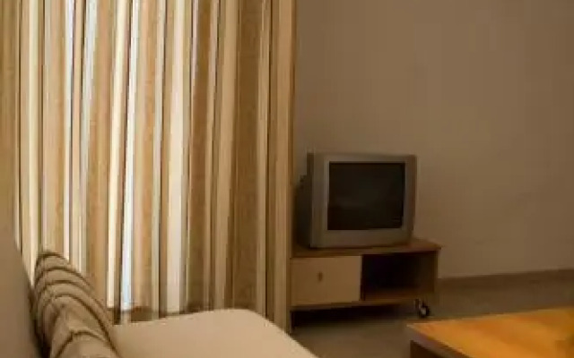 Sunny House Apart Hotel