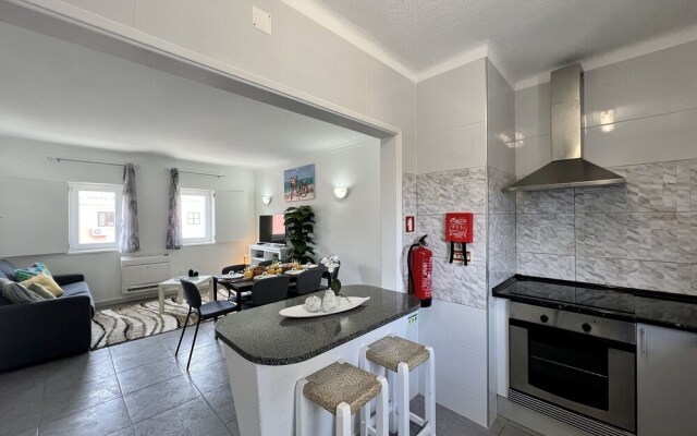 Vilamoura Central 5 by Homing