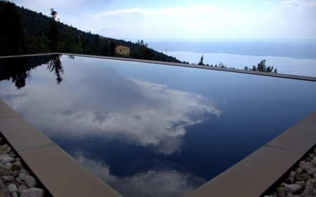 Serenity Boutique Hotel