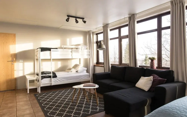 Farmhotel Efstidalur