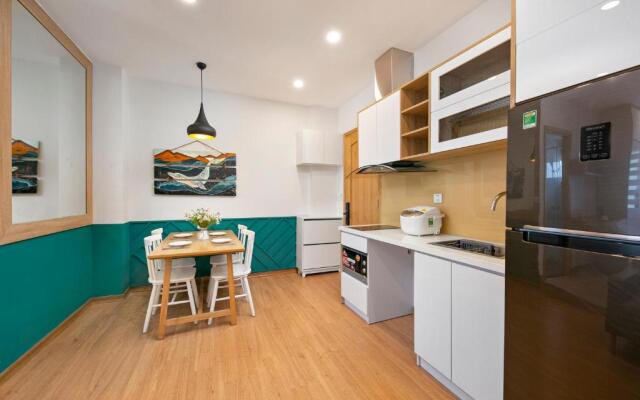 Dolphin Hotel and Apartment