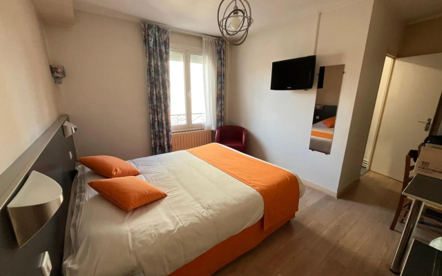 Logis hôtel de la Barque