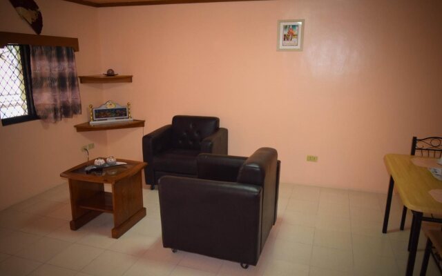 1st Street Park Apartelle