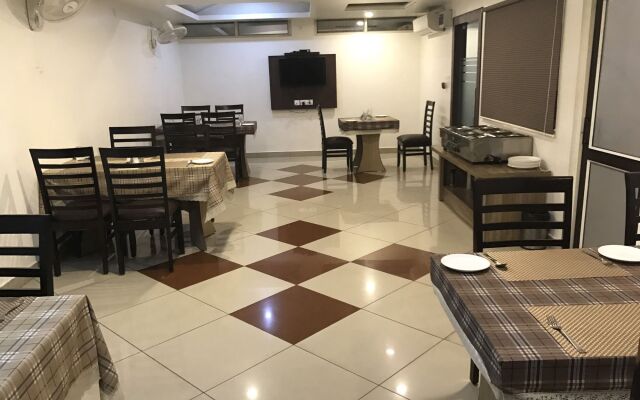 Elite Suites Mint Gomti Nagar