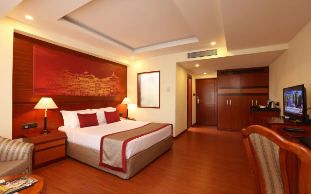 Royal Singi Hotel