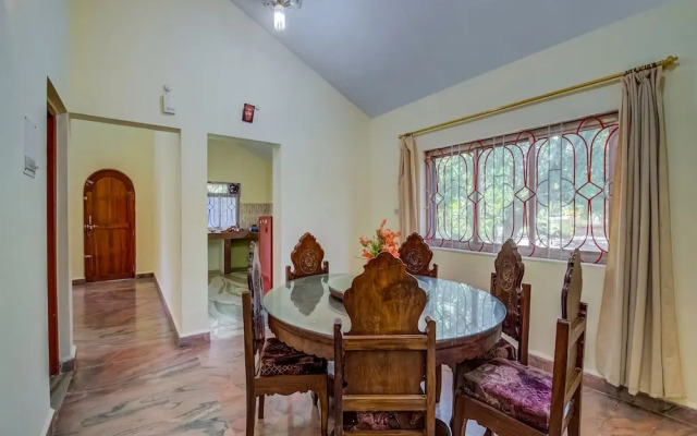 OYO 12150 Home Spacious 2BHK Betalbatim