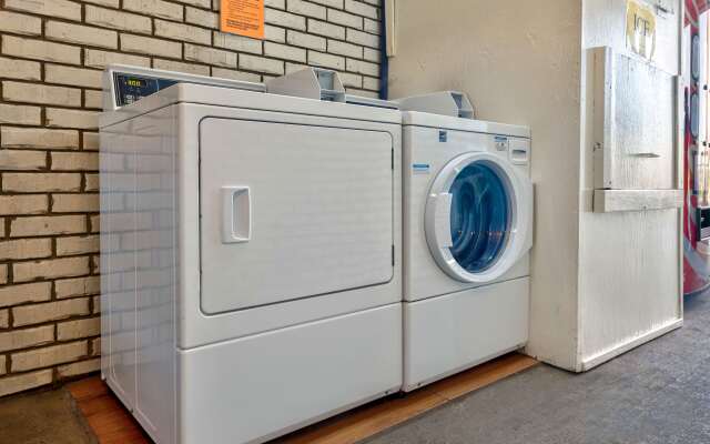 Motel 6 Cookeville, TN