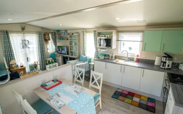 Amazing Chalet in Oostkapelle With Garden