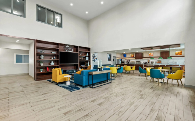 Comfort Suites Longview North