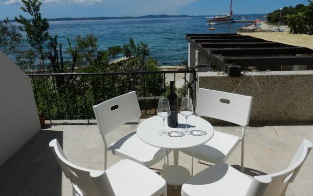 Andri - 5 m From the Beach - A2-donji