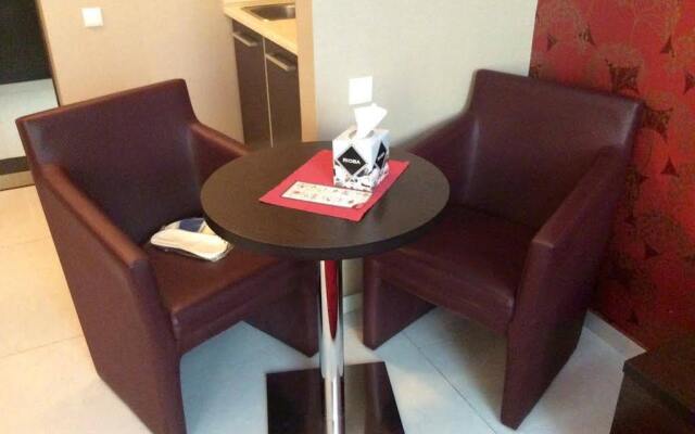 Business Hotel