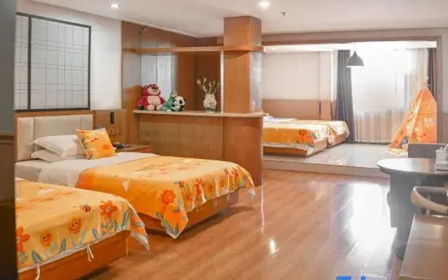 NanyangHongrun jinyuanHotel