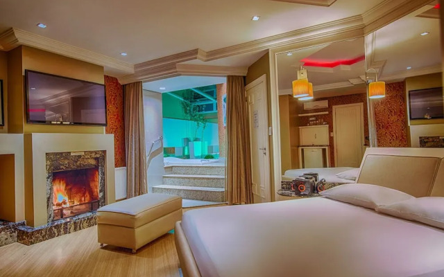 Ettus Motel