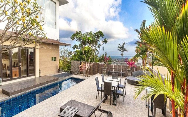 Belvilla Elegant Luxury Pandawa Beach