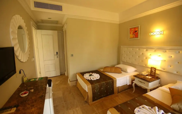 Merriment Hotel