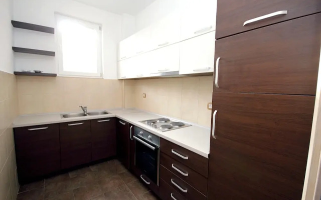 Apartments Mirista