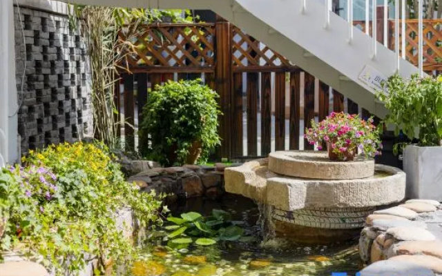 Floral Hotel·TongLi Water And Clouds Garden Boutique Hotel