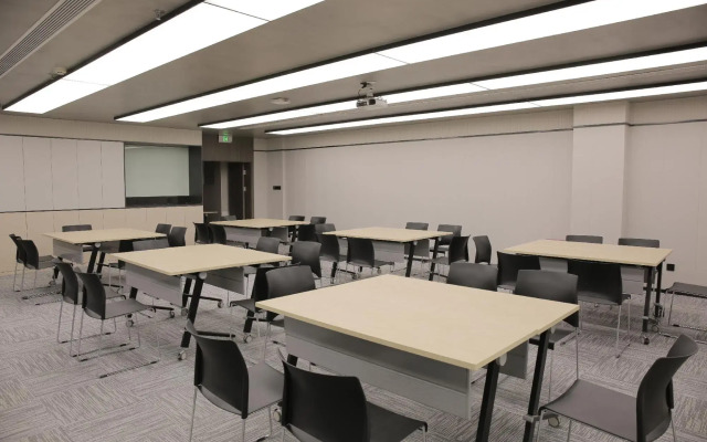 HanTing Hotel (Huludao Yuhuang Mall)