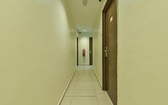 Hotel O M Three Hotel