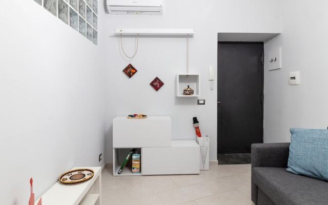 Via Merone 10 in Pozzuoli