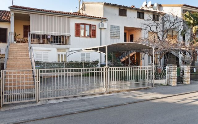 Boutique Apartment in Porec near Sea