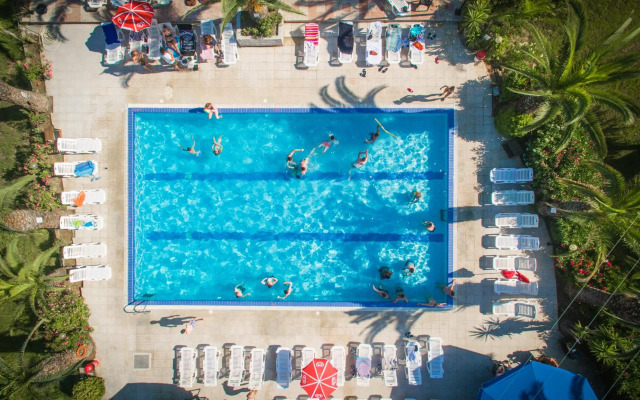 Morfeas Hotel