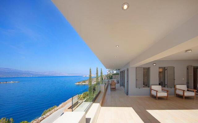 Crystal View Villa by Unique Villas Collection