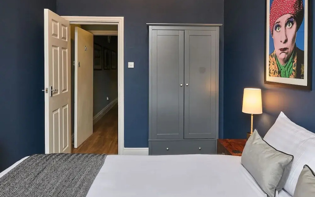 Host Stay The Falkner Quarters I and II