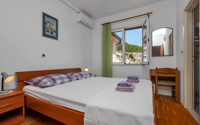 Ruzi - Family and Friends - A1