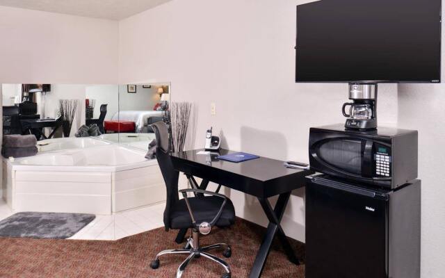 Cottonwood Inn and Conference Center