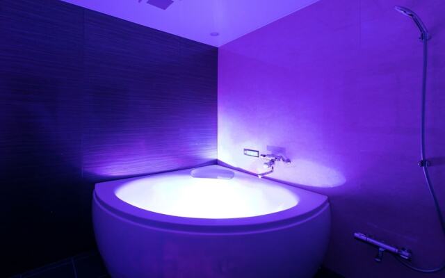 Hotel ZIP STYLE - Adults Only