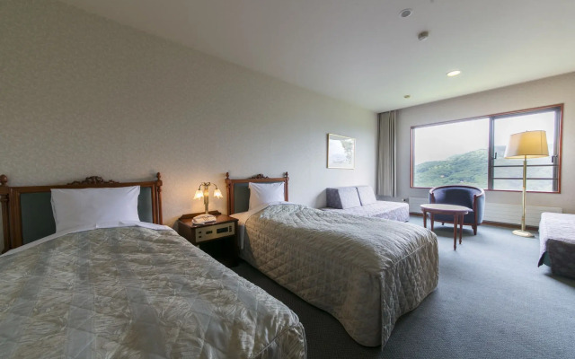 Skypark Hotel In Kurumayama