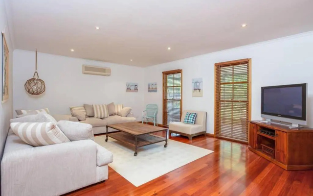 Charmes, paradise by the shore – Guest Rooms – Melbourne
