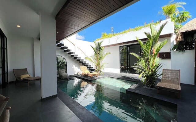 Casa Carolina Bali - Great 3 Bdr - Tumbak Bayuh Canggu