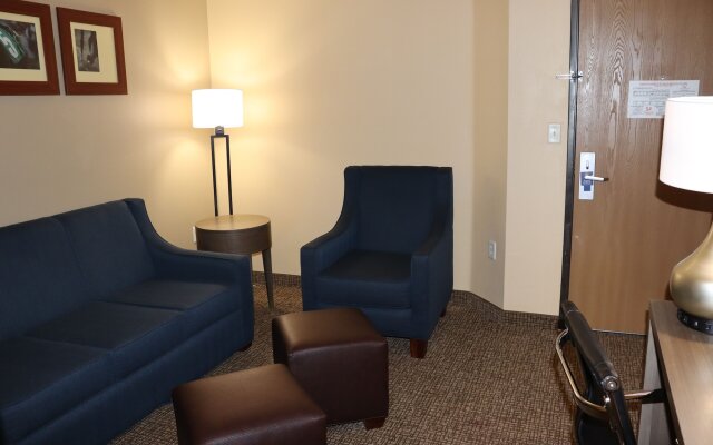 Comfort Suites DFW Airport