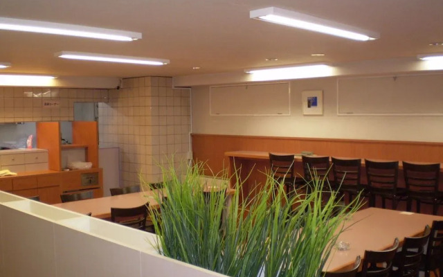 Takasaki Ekimae Plaza Hotel