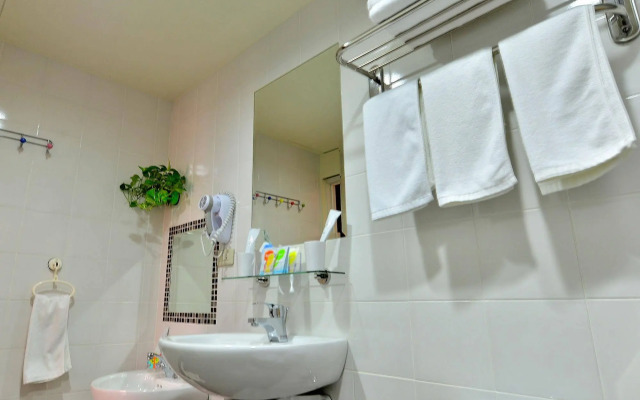 Longstay House