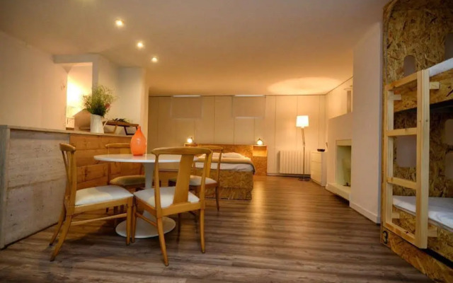 GuimaraesLiving - Hostel & Adventure