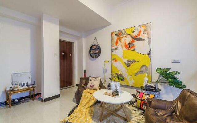 Xi'an Beilin·Small Goose Tower· Locals Apartment 00123900