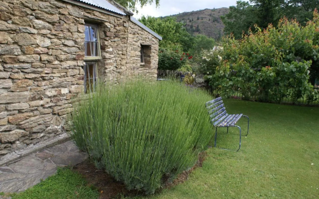 The Tinkers Cottage
