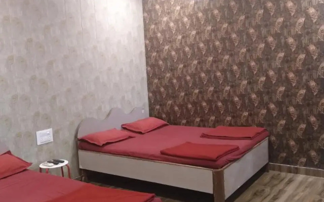 Royal Hotel  - Matheran