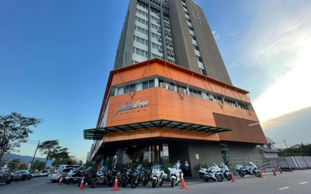 Pinetree Hotel — 3-star hotel in Batu Pahat