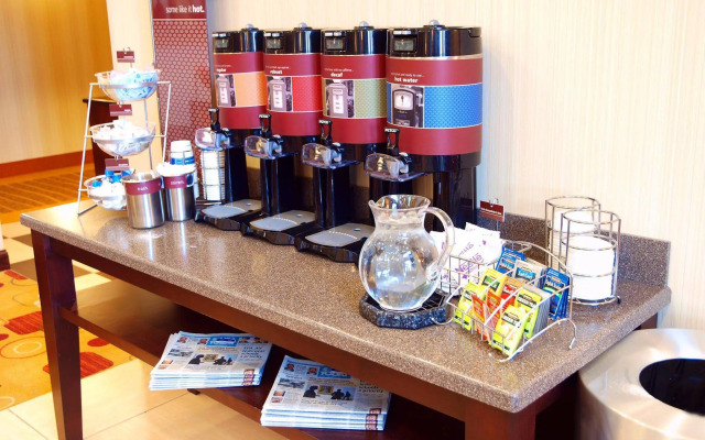 Hampton Inn & Suites-Knoxville/North I-75